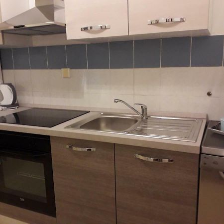 Apartman Ana 2 Apartment Rijeka Ngoại thất bức ảnh